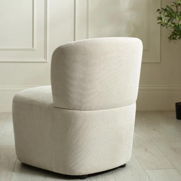 6692_furniture_Lunetta Accent Chair.jpg